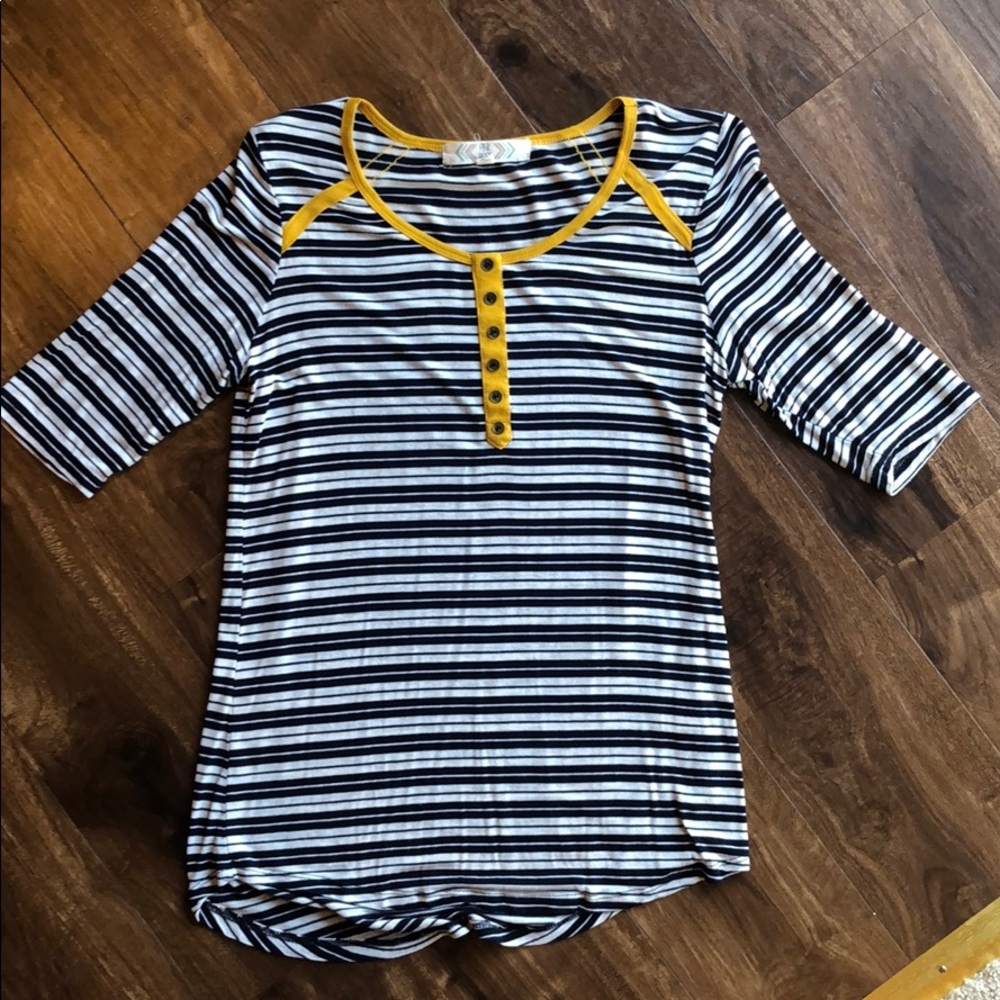 cute shirt!